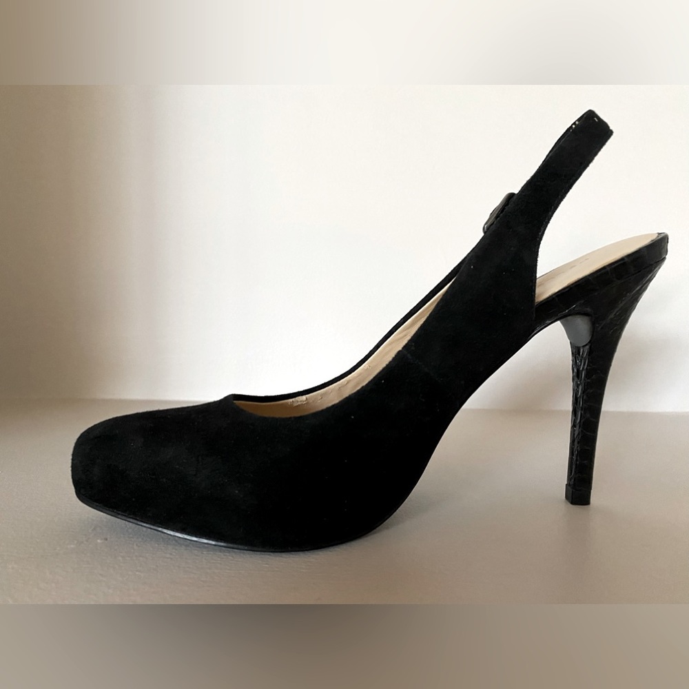 Pelle Moda Black Heels sz 6